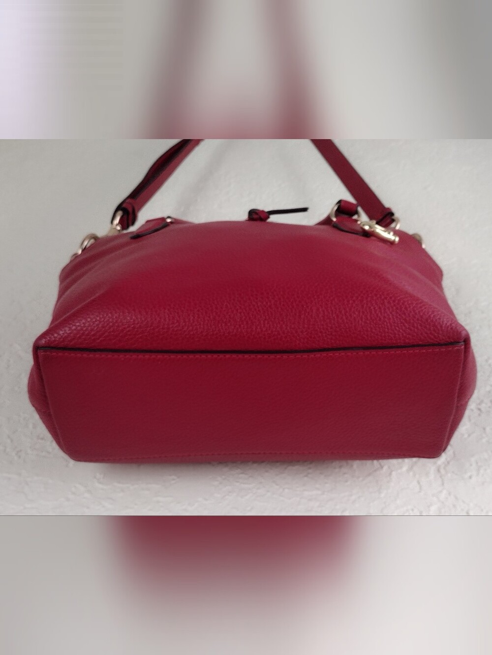 Coach 19117 Red Pebbled Leather Satchel Crossbody Bag Gold C Charm - Picture 7 of 16